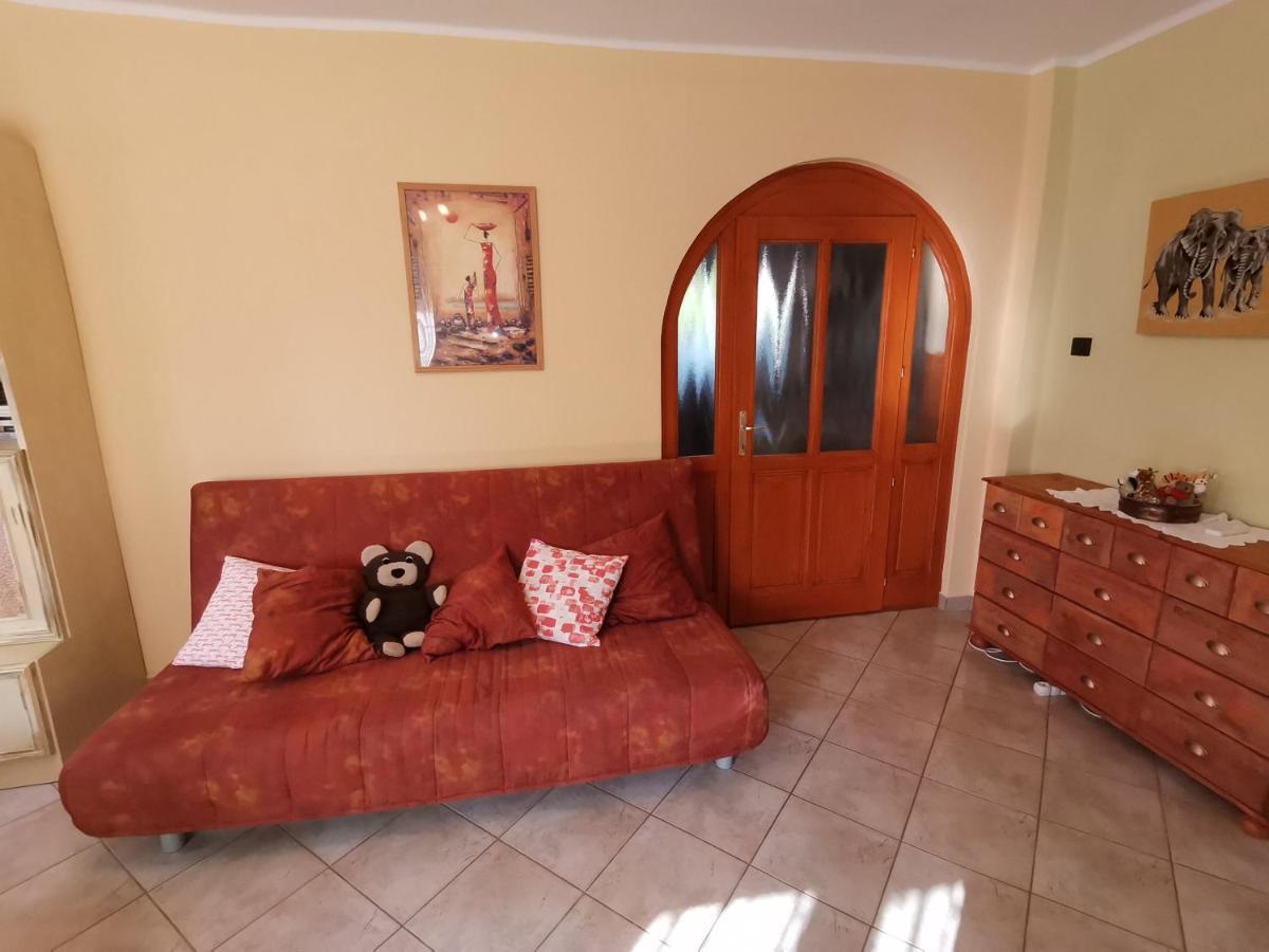 Marika Apartman Hajdúszoboszló Exterior foto